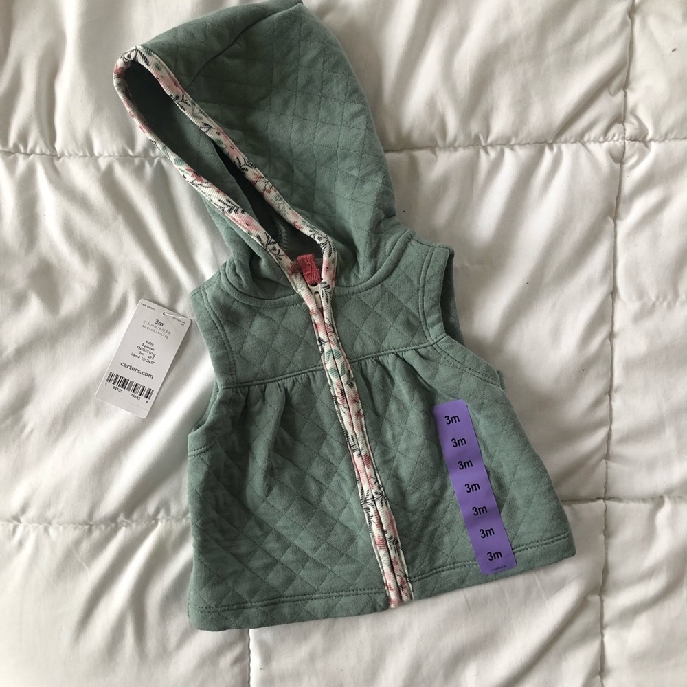 NWT Carter’s Baby Girl Quilted Vest Hoodie - Green with Floral Trim, 3 months